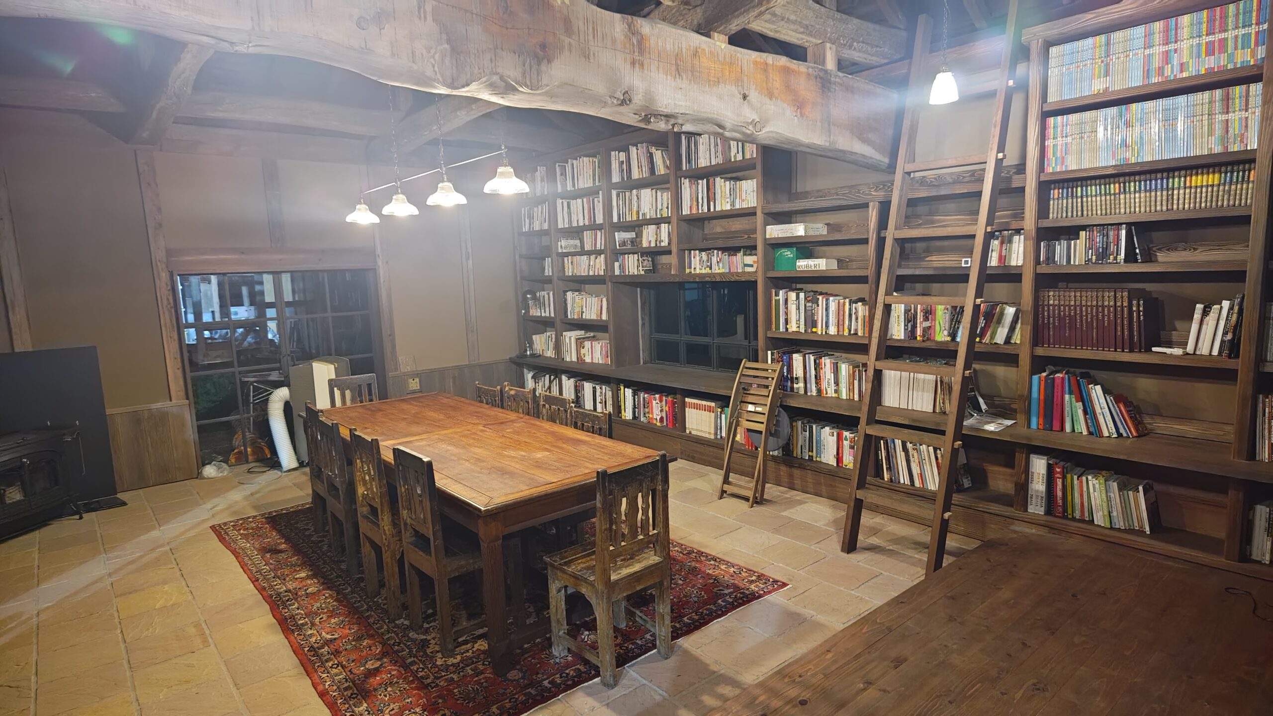 時を曳き、知を紡ぐ図書館 写真3